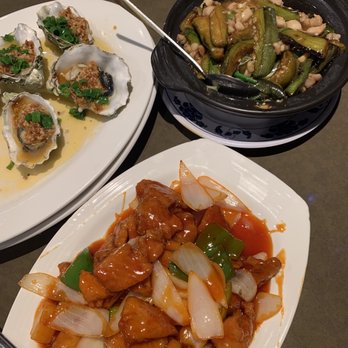 King Restaurant & Bar - Garlic oyster, eggplant claypot with salty fish and chicken, sweet and sour pork - Bars Near Me - Honolulu, Hawaii King Restaurant & Bar - Garlic oyster, eggplant claypot with salty fish and chicken, sweet and sour pork - Bars Near Me - Honolulu, Hawaii