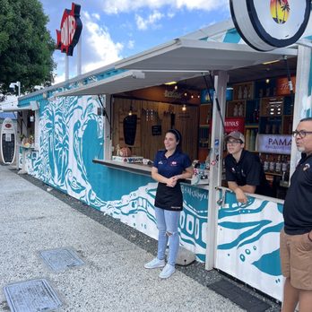 Los Trailers - Don Pez Bar & Tapas - Food Stands Near Me - Bayamón, Puerto Rico Los Trailers - Don Pez Bar & Tapas - Food Stands Near Me - Bayamón, Puerto Rico