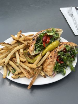 Manita Ossington by null