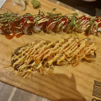 Hasuno  - Ollie roll and Cherry blossom role - Sushi Bars Near Me - Indianapolis, Indiana
