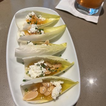 Jaleo - Endibias con Queso de Cabra y Naranjas - Spanish Near Me - Washington, DC, District of Columbia