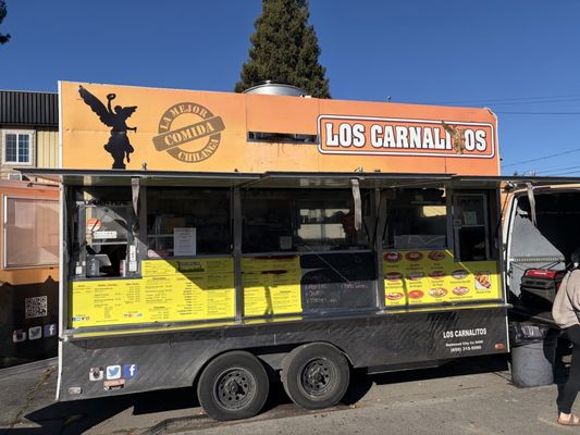 Los Carnalitos Food Truck by null