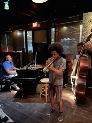 Cafe Ornithology by null