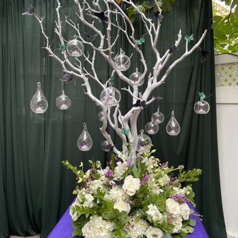B & R Metro Floral Decorators - Sweet 16 (10/9/2021-10/10/2021) Butterflies/Purple/forest green/black theme - Florists Near Me - Astoria, New York B & R Metro Floral Decorators - Sweet 16 (10/9/2021-10/10/2021) Butterflies/Purple/forest green/black theme - Florists Near Me - Astoria, New York