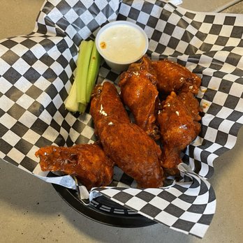 Just a Small Town Grill - Nashville Hot Wings - Salad Near Me - Morongo Valley, California