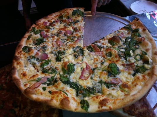 Big Mario's Pizza by null