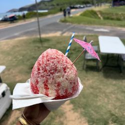 Sandy Beach Food Truck - Strawberry Shave Ice w/ Condensed Milk