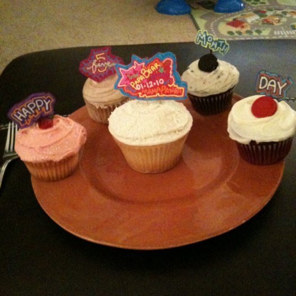 Frosted Cupcakery - Delicious cupcakes.. - Bakeries Near Me - Long Beach, California Frosted Cupcakery - Delicious cupcakes.. - Bakeries Near Me - Long Beach, California