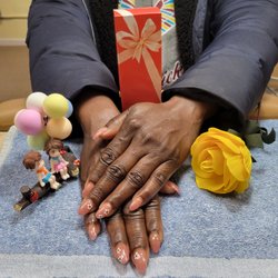 Tammy's Nail Spa - All gel nails with hand painted designs