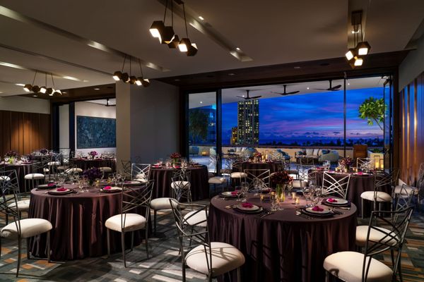 The Ritz-Carlton Residences, Waikiki Beach by null