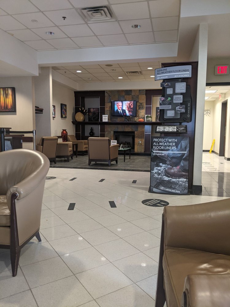 DARCARS LEXUS OF ENGLEWOOD SERVICE CENTER Updated June 2024 14 Photos & 37 Reviews 136