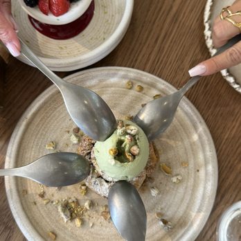Casa Neos - Dessert - Mediterranean Near Me - Miami, Florida