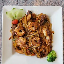 Minako Japanese restautrant - Spicy Yaki Udon