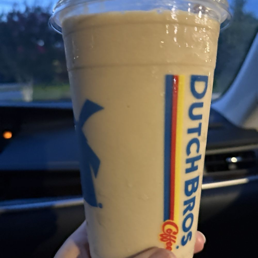 Dutch Bros Coffee - Golden Eagle- Blended Freeze - Juice Bars & Smoothies Near Me - Greensboro, North Carolina Dutch Bros Coffee - Golden Eagle- Blended Freeze - Juice Bars & Smoothies Near Me - Greensboro, North Carolina