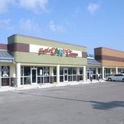Britt's Carpet Outlet - Store Front