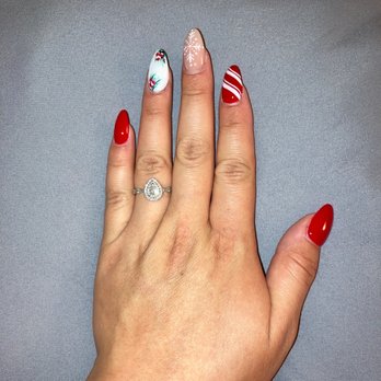 Temecula Nail Bar - Christmas theme done by Lisa - Nail Salons Near Me - Temecula, California Temecula Nail Bar - Christmas theme done by Lisa - Nail Salons Near Me - Temecula, California