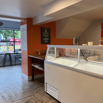 Everyday Sundae - the inside of a restaurant - Ice Cream & Frozen Yogurt Near Me - Washington, DC, District of Columbia Everyday Sundae - the inside of a restaurant - Ice Cream & Frozen Yogurt Near Me - Washington, DC, District of Columbia