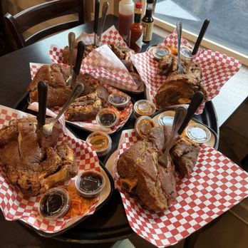 Max's Restaurant - Glendale - Crispy Pata - Filipino Near Me - Glendale, California