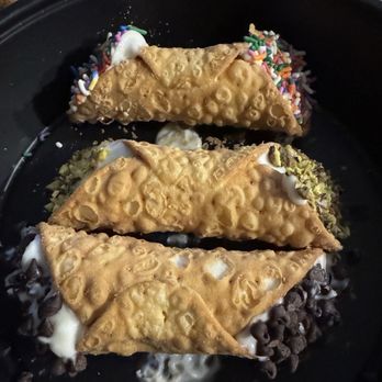 Slice House by Tony Gemignani - Trio hand pipped cannoli about $18 for all 3 - Pizza Near Me - Frisco, Texas