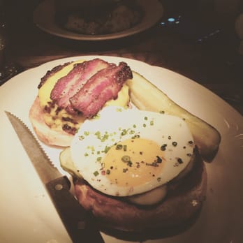 Au Cheval - Bars Near Me - Chicago, Illinois Au Cheval - Bars Near Me - Chicago, Illinois
