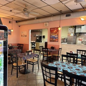 Sultan Doner Gyro - Interior - Turkish Near Me - Pittsburgh, Pennsylvania