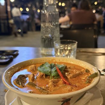 Laos In Town - Chicken Curry - Laotian Near Me - Washington, DC, District of Columbia