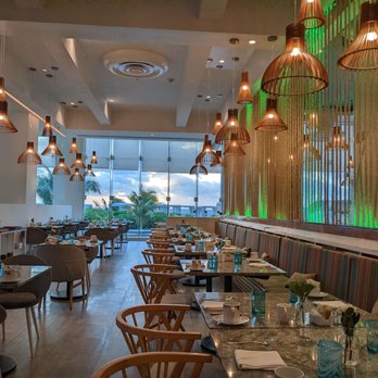 Siete - Siente interior - Buffets Near Me - Cancún, ROO