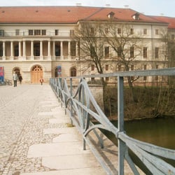 Sternbrücke - Auf der Brücke, mit Eisengeländer