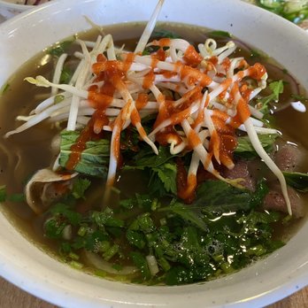 Pho Hoang - With veggies and sriracha! - Vietnamese Near Me - Austin, Texas Pho Hoang - With veggies and sriracha! - Vietnamese Near Me - Austin, Texas