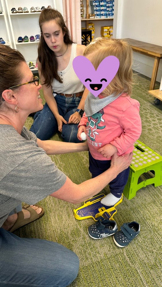 GOLDENBUG Updated September 2024 10 Photos & 51 Reviews 5520