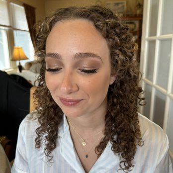 Alexandria Luz Mobile Makeup Studio - No foundation look with drama on the eyes. 2023 wedding - Makeup Artists Near Me Alexandria Luz Mobile Makeup Studio - No foundation look with drama on the eyes. 2023 wedding - Makeup Artists Near Me