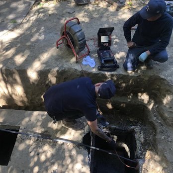 LA Drain Experts - Septic tank service. Inspecting leach lines with sewer camera . - Plumbing Near Me LA Drain Experts - Septic tank service. Inspecting leach lines with sewer camera . - Plumbing Near Me