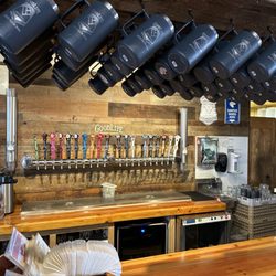 GoodLife Brewing Company - Beer taps