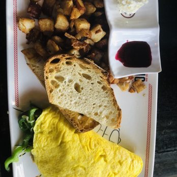 Breakfast Republic - Omelette with Chicken Sausage - Breakfast & Brunch Near Me - San Diego, California