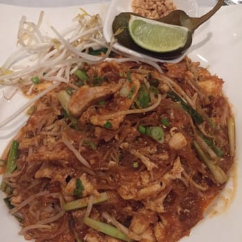 Bangkok Thyme - Chicken pad Thai with glass noodles (healthy version) - Thai Near Me - Atlanta, Georgia Bangkok Thyme - Chicken pad Thai with glass noodles (healthy version) - Thai Near Me - Atlanta, Georgia