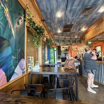 Loko Wraps - Inside - Mexican Near Me - Kailua-Kona, Hawaii Loko Wraps - Inside - Mexican Near Me - Kailua-Kona, Hawaii
