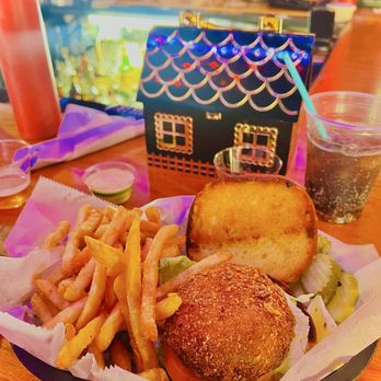 The Lobster Shanty - spicy crab cake sandwich - Seafood Near Me - Salem, Massachusetts The Lobster Shanty - spicy crab cake sandwich - Seafood Near Me - Salem, Massachusetts