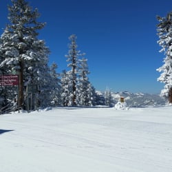 Apres Ski Club - Top 'o the Northstar