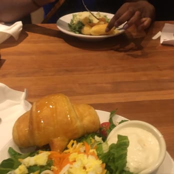Cheddar's Scratch Kitchen - House and Cesar salad with toasty warm croissant with honey butter..hmmmm! - Southern Near Me - Tampa, Florida