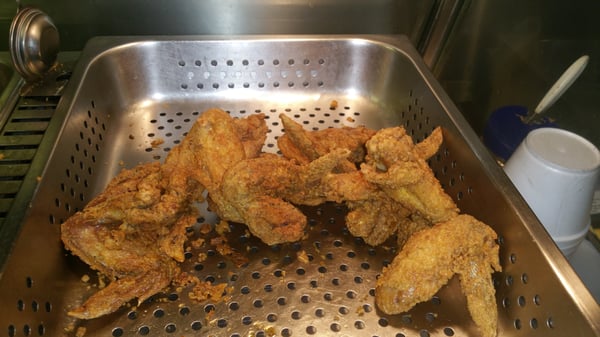 Tony’s Place by null