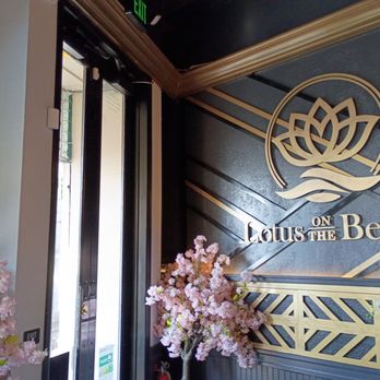 Lotus on The Beach - Entrance - Cocktail Bars Near Me - Seattle, Washington Lotus on The Beach - Entrance - Cocktail Bars Near Me - Seattle, Washington