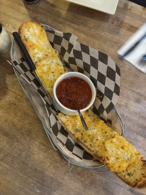 Lou Malnati's Pizzeria by null