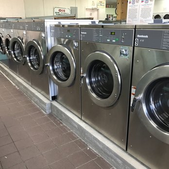 Laundry Hut - More than 60 machines to help you get in and out quick. - Laundromat Near Me - South Plainfield, New Jersey Laundry Hut - More than 60 machines to help you get in and out quick. - Laundromat Near Me - South Plainfield, New Jersey