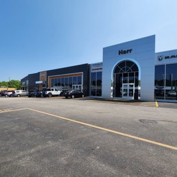 Exterior photo of Harr Chrysler Jeep Dodge Ram - Worcester, Massachusetts Exterior photo of Harr Chrysler Jeep Dodge Ram - Worcester, Massachusetts