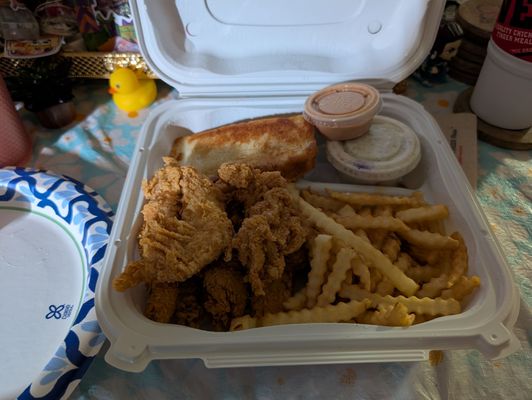 Raising Cane's Chicken Fingers by null