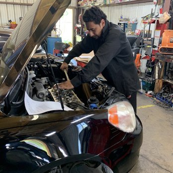 Vic's Auto Tech Specialist - Nacho is ready to get your vehicle in good working condition . - Auto Repair Near Me - San Antonio, Texas