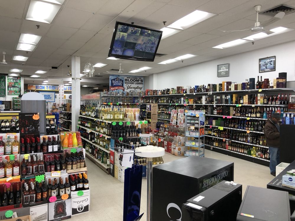 BLOOMS DISCOUNT LIQUOR Updated September 2024 576 Windsor Ave