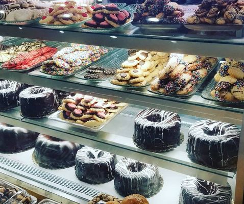 Sander's Bakery by null