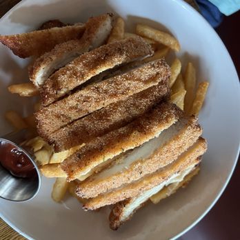 Massimo Restaurant - Kids chicken tenders - Italian Near Me - Providence, Rhode Island Massimo Restaurant - Kids chicken tenders - Italian Near Me - Providence, Rhode Island