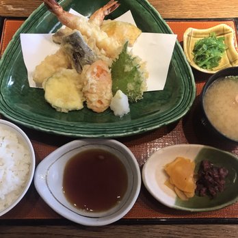 Restaurant SUNTORY - Japanese Near Me - Honolulu, Hawaii